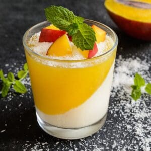 Chiel's dessertspecial: Kokos-mango panna-cotta