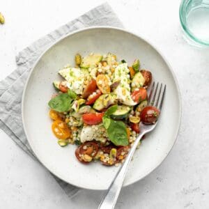 Salade van parelcouscous met mozzarella