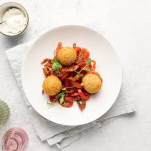 Arancini ala ragu met geroosterde paprika