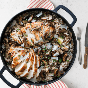 Romige paddenstoelen risotto met kippendijen