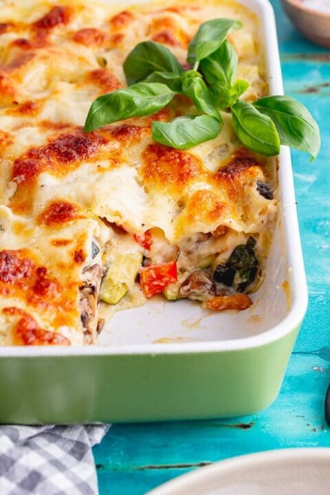 Foto Italiaanse groente Lasagne bolognese (V)